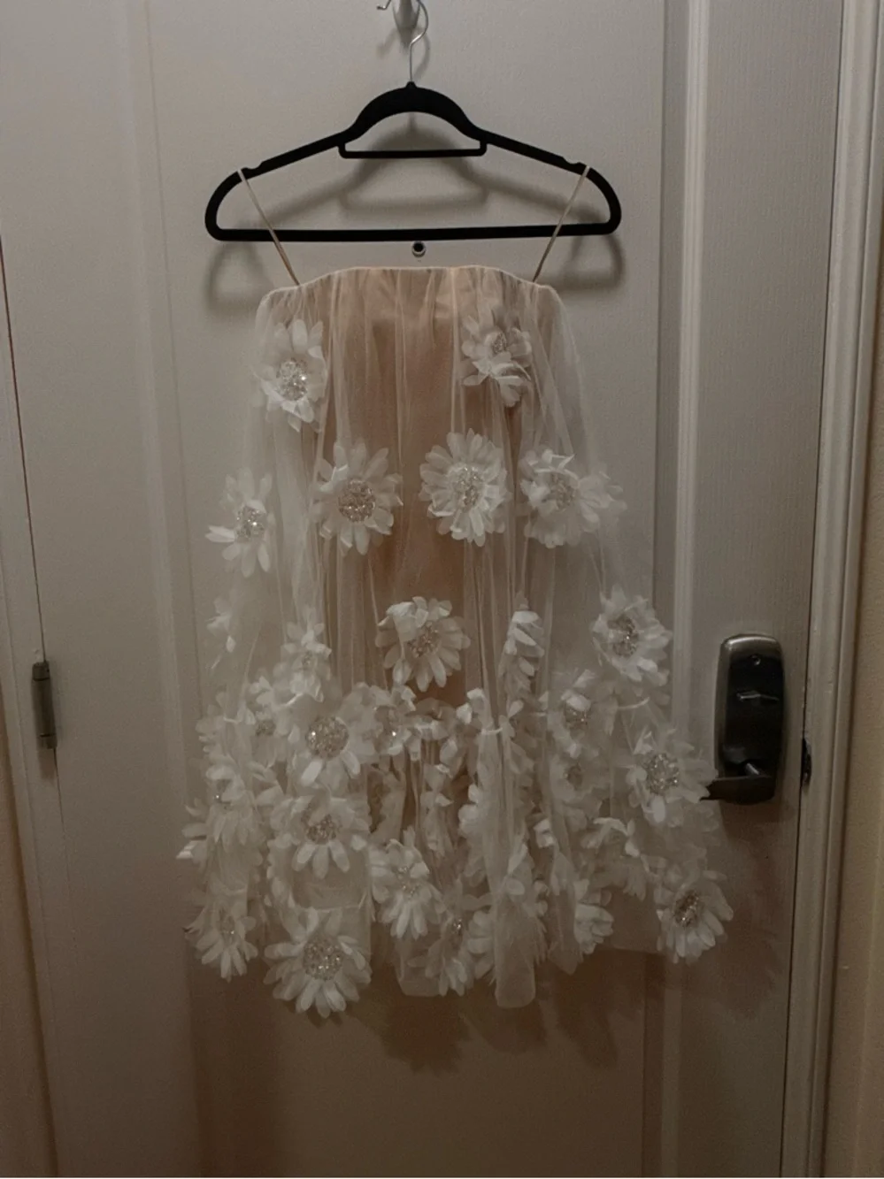 Helsi Bianca  Embroidered Strapless 3D Floral Mini Dress in White NWT - Picture 3 of 5